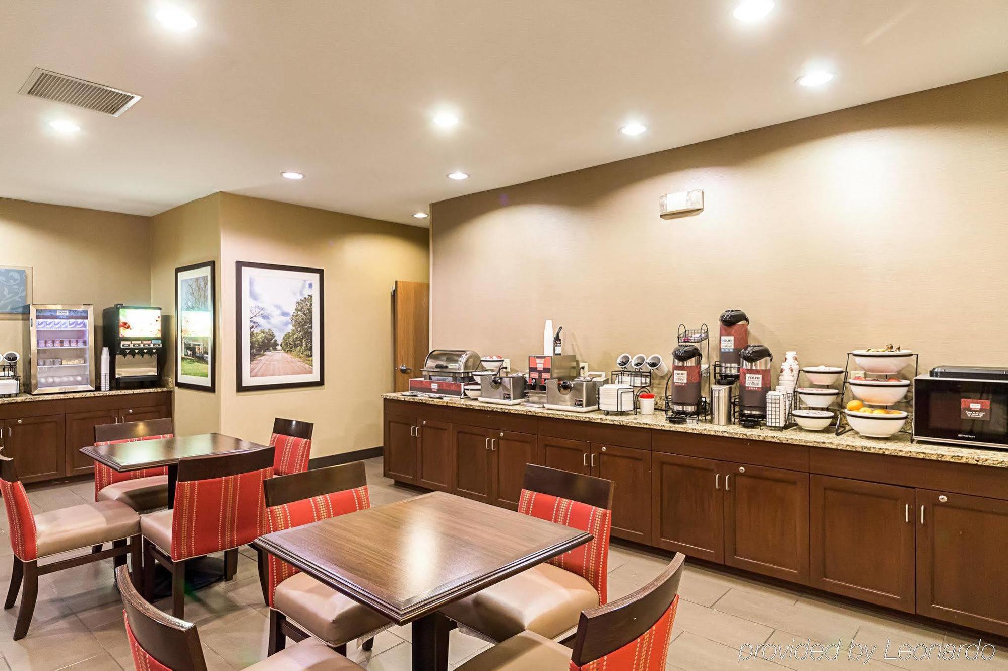 וויצ'יטה Comfort Inn East מראה חיצוני תמונה